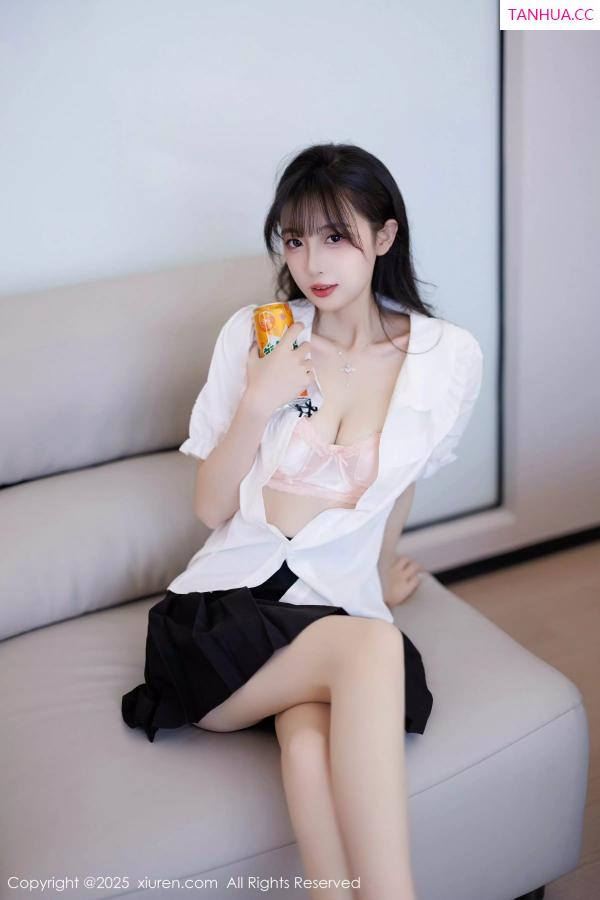   [XiuRen]高清写真图 2025.03.25 No.10067 樱桃小阑子 西安旅拍第12张图片